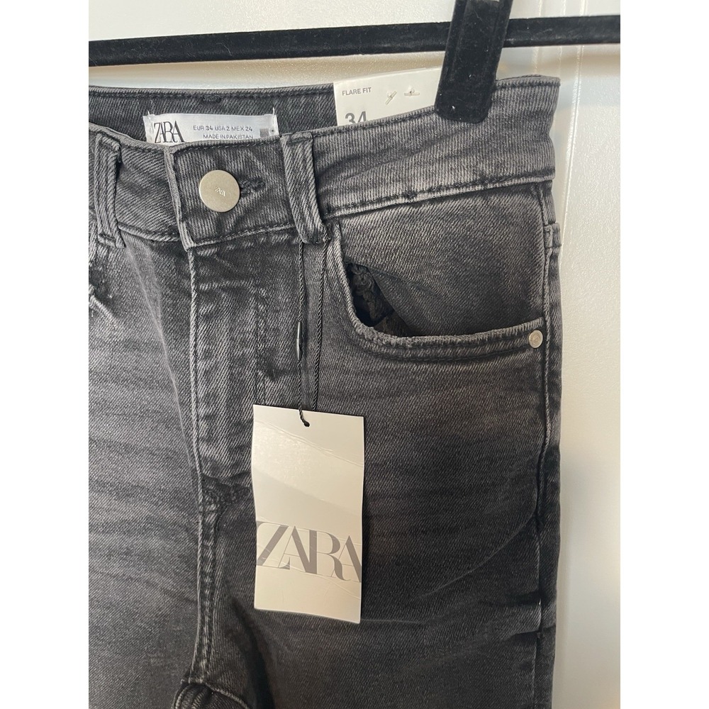NWT Zara Women's Flare Fit Jeans Size 2 EUR 34 High Rise black charcoal Denim - Picture 2 of 6